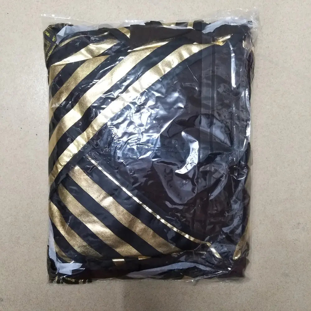 Halloween Costume: Cleopatra Outfit for Party Games